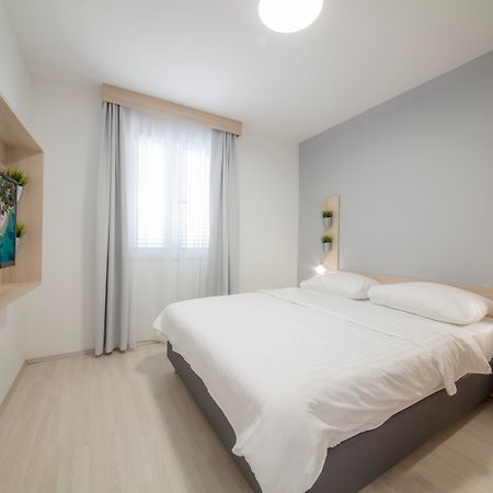 Apartments Bellevue Оребич Екстер'єр фото