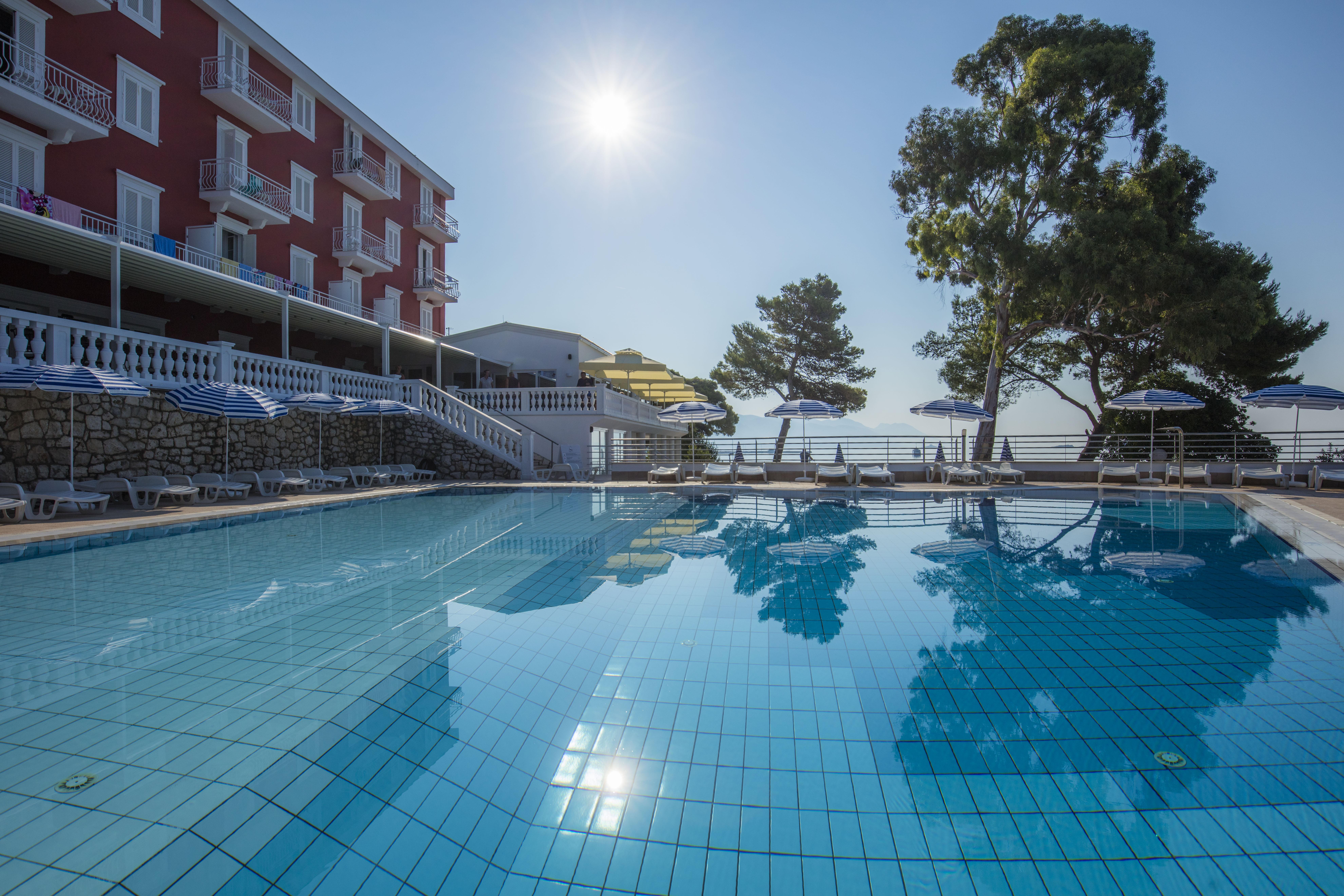 Apartments Bellevue Оребич Екстер'єр фото
